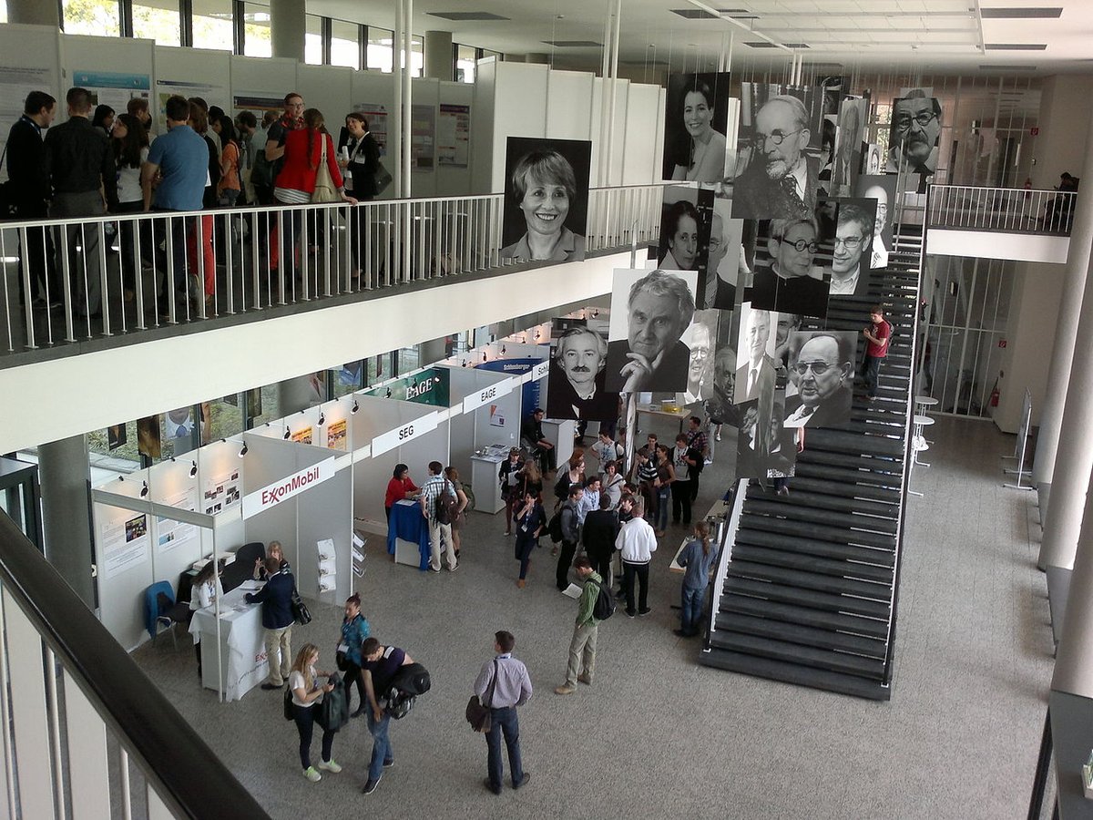 Freie Universität Berlin - Henry Ford Bau. View from the second floor to the hall. During IGSC 2013